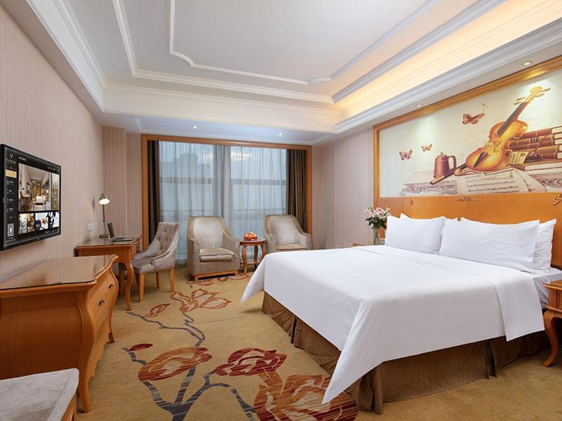 Vienna International Hotel Jiujiang Shili Street Extérieur photo