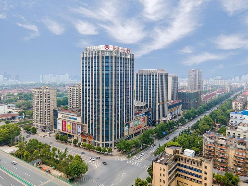 Vienna International Hotel Jiujiang Shili Street Extérieur photo